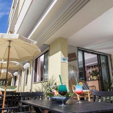 Hotel Franca Bellaria-Igea Marina Exterior foto
